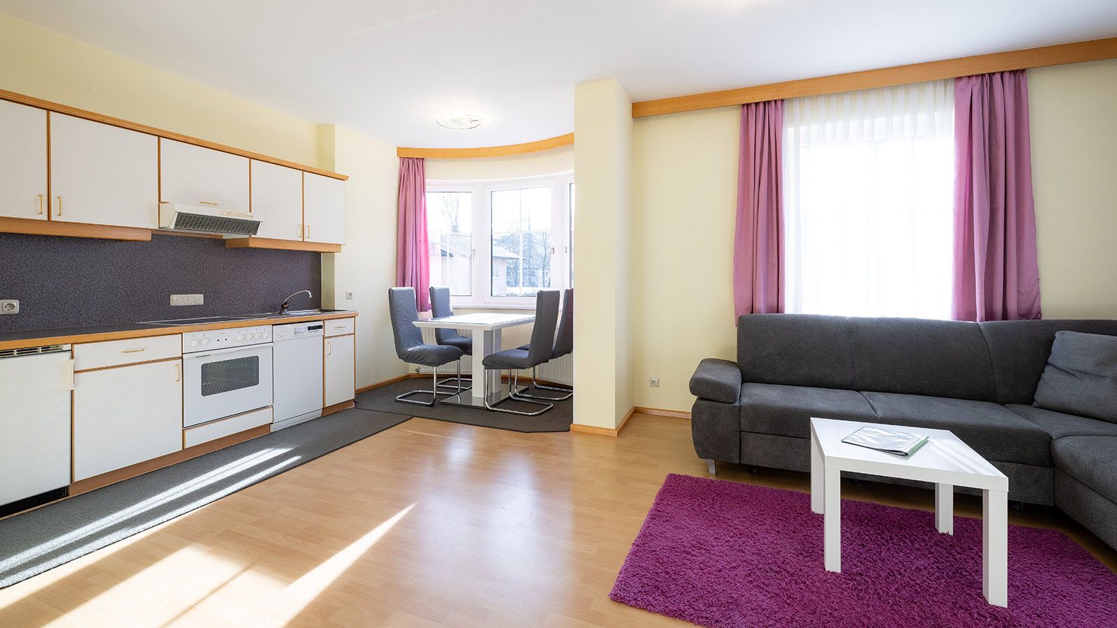 Apartment-3-2_FM